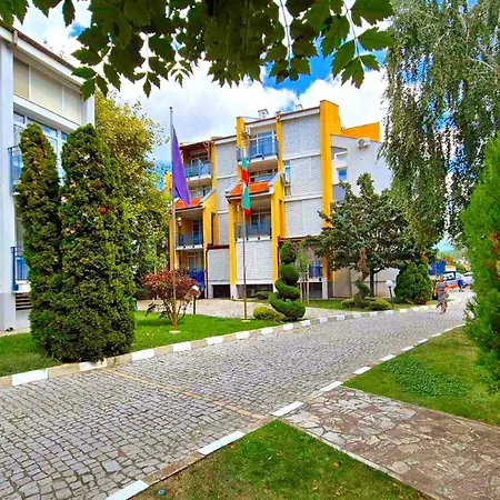 Elit1 Forrent Apartman
