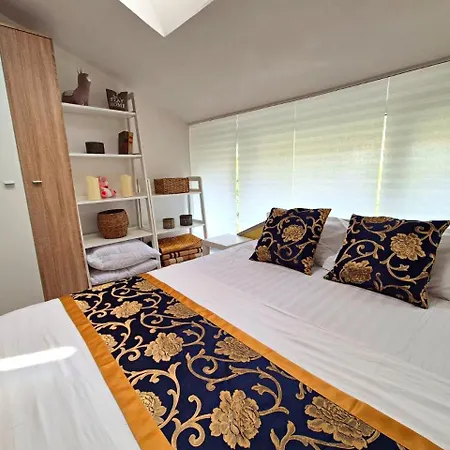 Elit1 Forrent Apartman