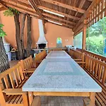 Elit1 Forrent *